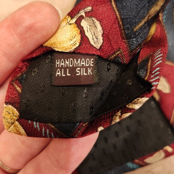 Efenzo Felini Roma - Paris All Silk Fruit Patterned Tie, EUC! - Picture 3 of 5